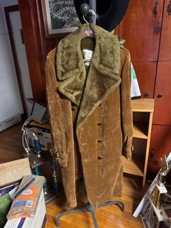 Vintage London Fog Maincoat Faux Fur Lined Trench Coat, Size 42 Long