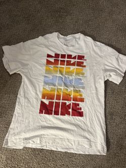 Nike T Shirt