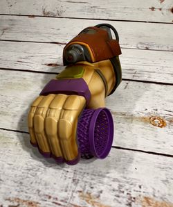 Disney Parks PIXAR Buzz Lightyear Gauntlet 2022 Disneyland Cup Drink Holder