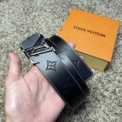 Reversible LV Belt