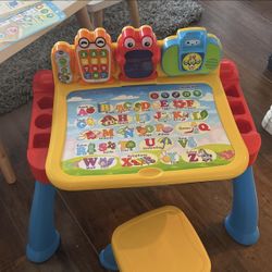 Vtech Touch And learn Activity Desk