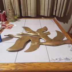 Brass Geese Flat Wall Hanger