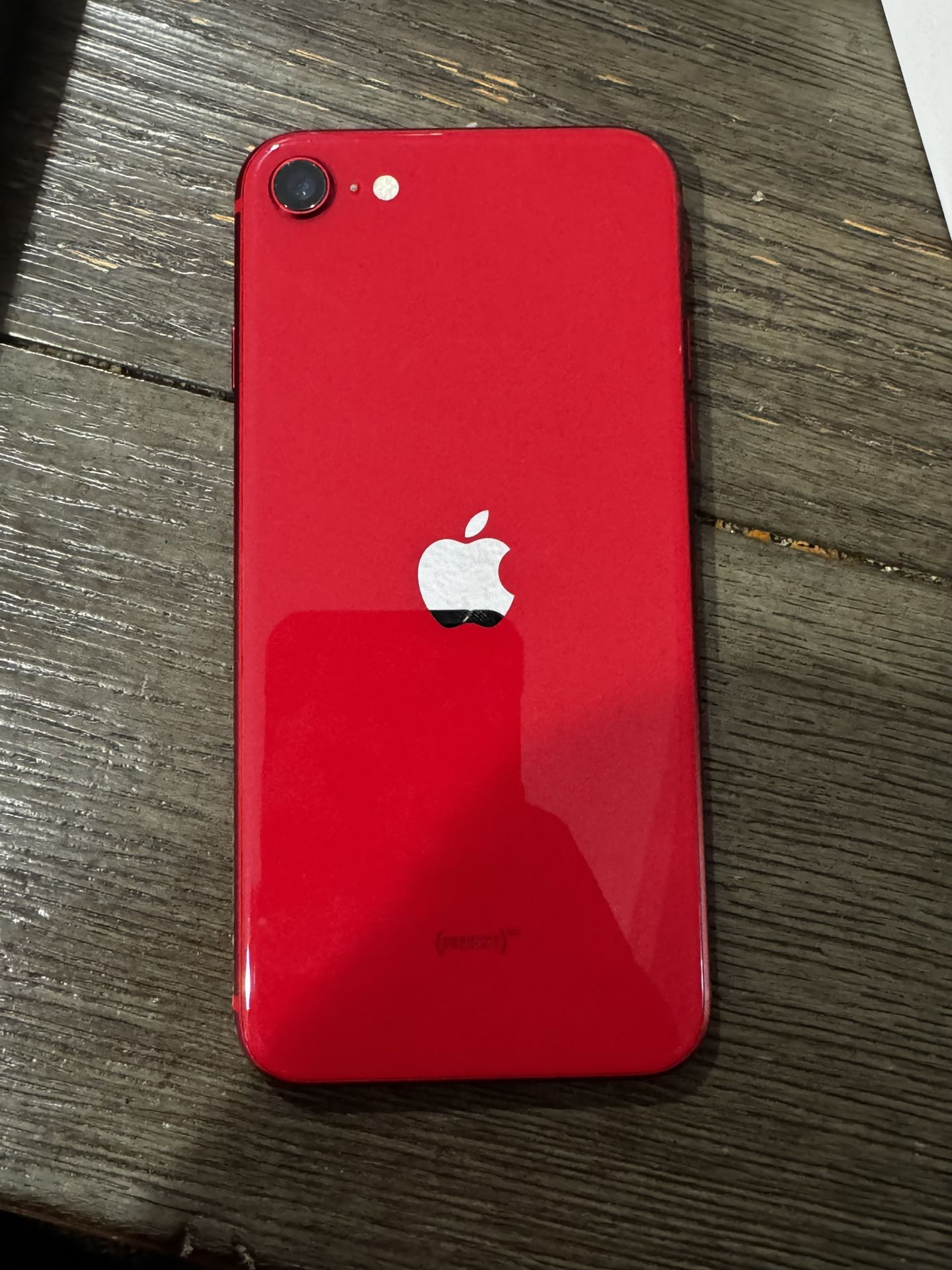 Red iPhone 64 GB SE 2020