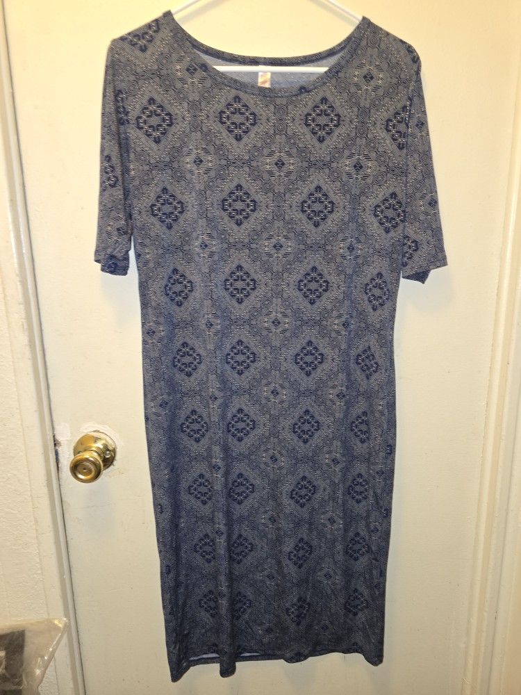 LULAROE DRESS FOR LADY SIZE L