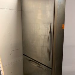 Bottom Freezer Viking Fridge 