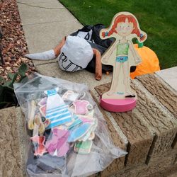 Dress Up Doll, Magnetic Interchangeable Clothes