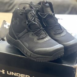 Under Armour Boots 