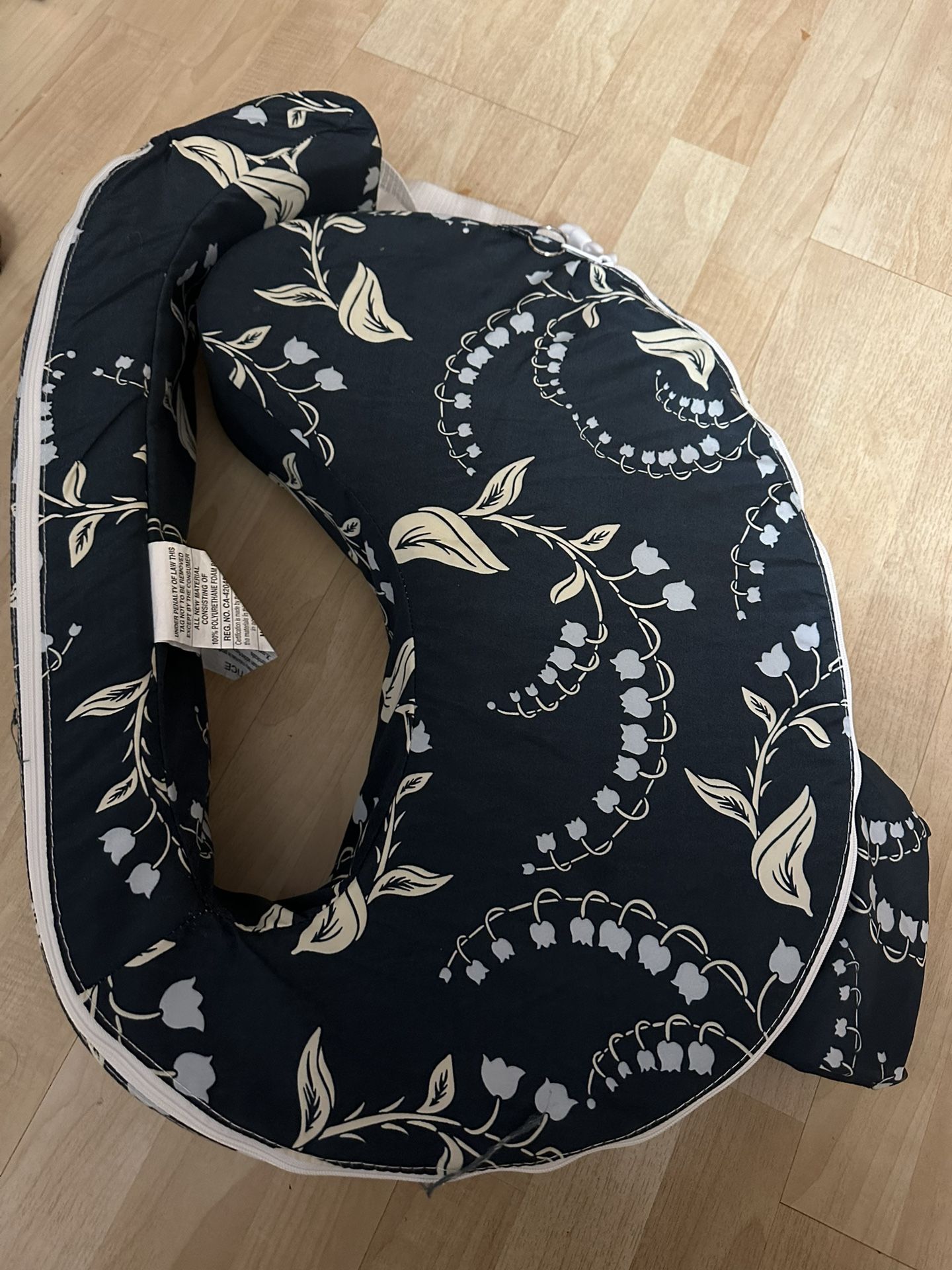 My Brest Friend Nursing Pillow