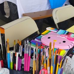 Facepainting Makeup, Balloons To Twist, Glitter Tats