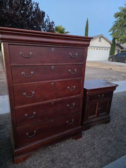 Free dresser and night stand