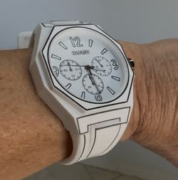 Fashion watch