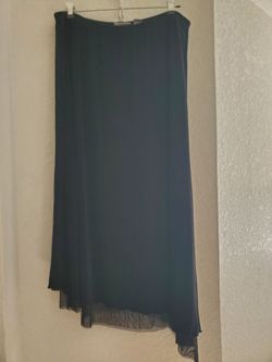 Long asymmetrical black skirt size large 12