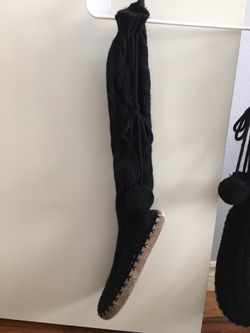 PINK VICTORIA'S SECRET Black Sweater Slipper Boots