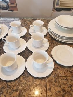 GARDEN FRESH Porcelain Fine China 25 pc.