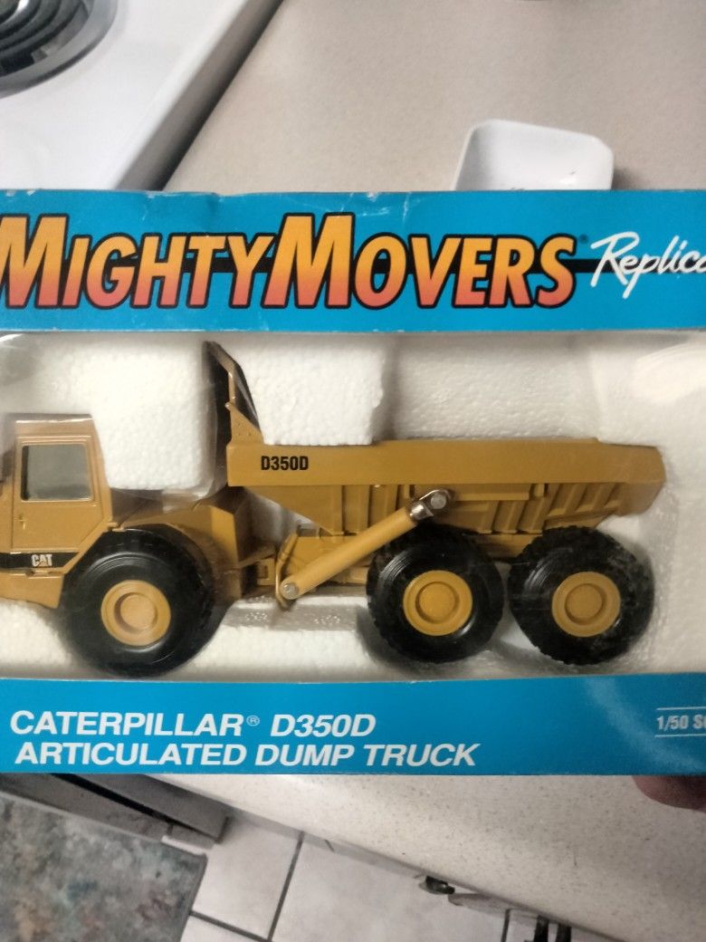 Mighty Movers Caterpillar D350d Articulated Dump Truck 100 Or Obo