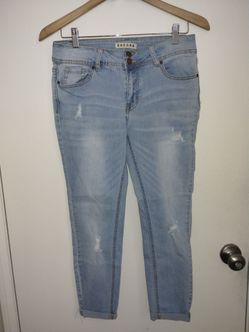 Encore Juniors Size 11 Light Wash Distressed Jeans Slim Straight Rolled Cuff EUC