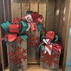 Christmas Cedar Posts