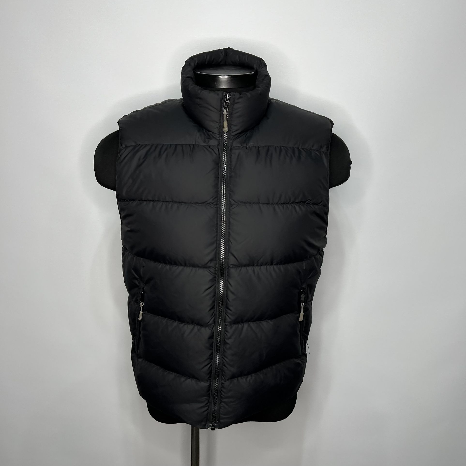 Mens Large - Mountain Equipment Co-op Down Puffer Vest