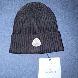 Moncler Beanie - Black