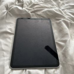 iPad 11th Generation- Silver- A16- Wi-Fi Only- 128GB