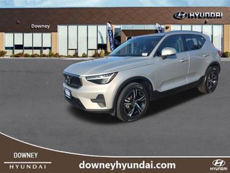 2024 Volvo XC40