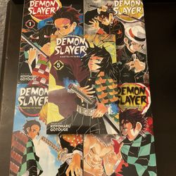 Demon Slayer Manga (1-5).