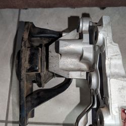 Engine Mount Nissan Rogue 2008 2wd