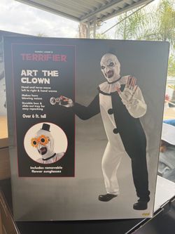 Terrifier Art the Clown Animatronic Figure