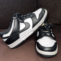 Nike Dunks (panda)