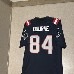Kendrick Bourne Legit Singed!
