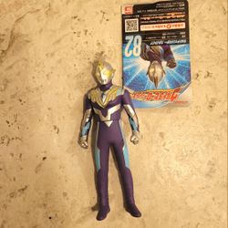 Bandai Ultraman Ultra Hero Series #82: Ultraman TRIGGER (Sky Type)