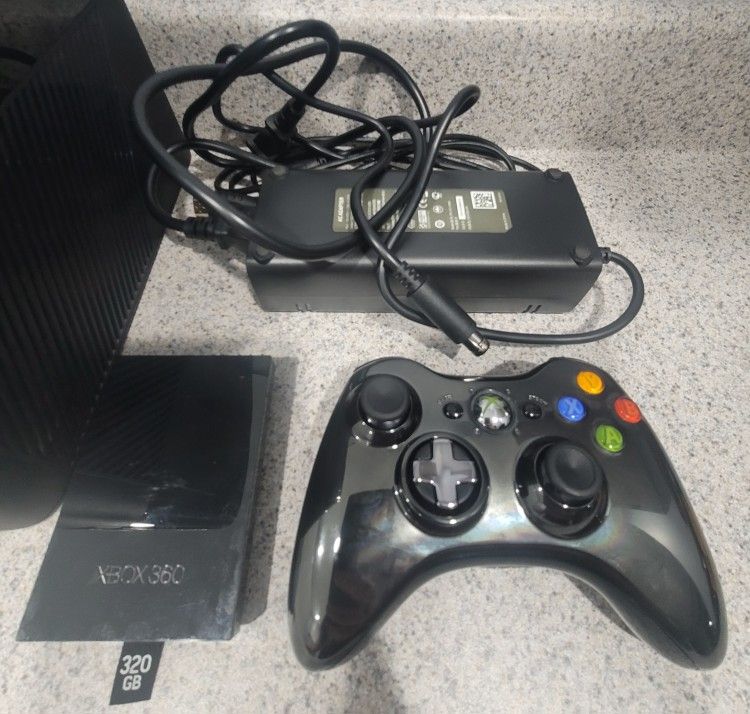 Xbox 360 Set for Sale in Chicago, IL - OfferUp