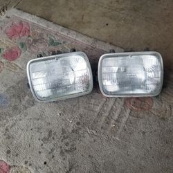 20 Dollars  Head Lights Chevy Astro van 