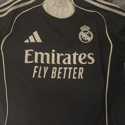 25/26 Real Madrid Long Sleeve Jersey
