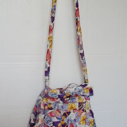 Butterflies all over this Cute Bag