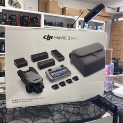 DJI Mavic 3 Pro Fly More Combo (DJI RC)