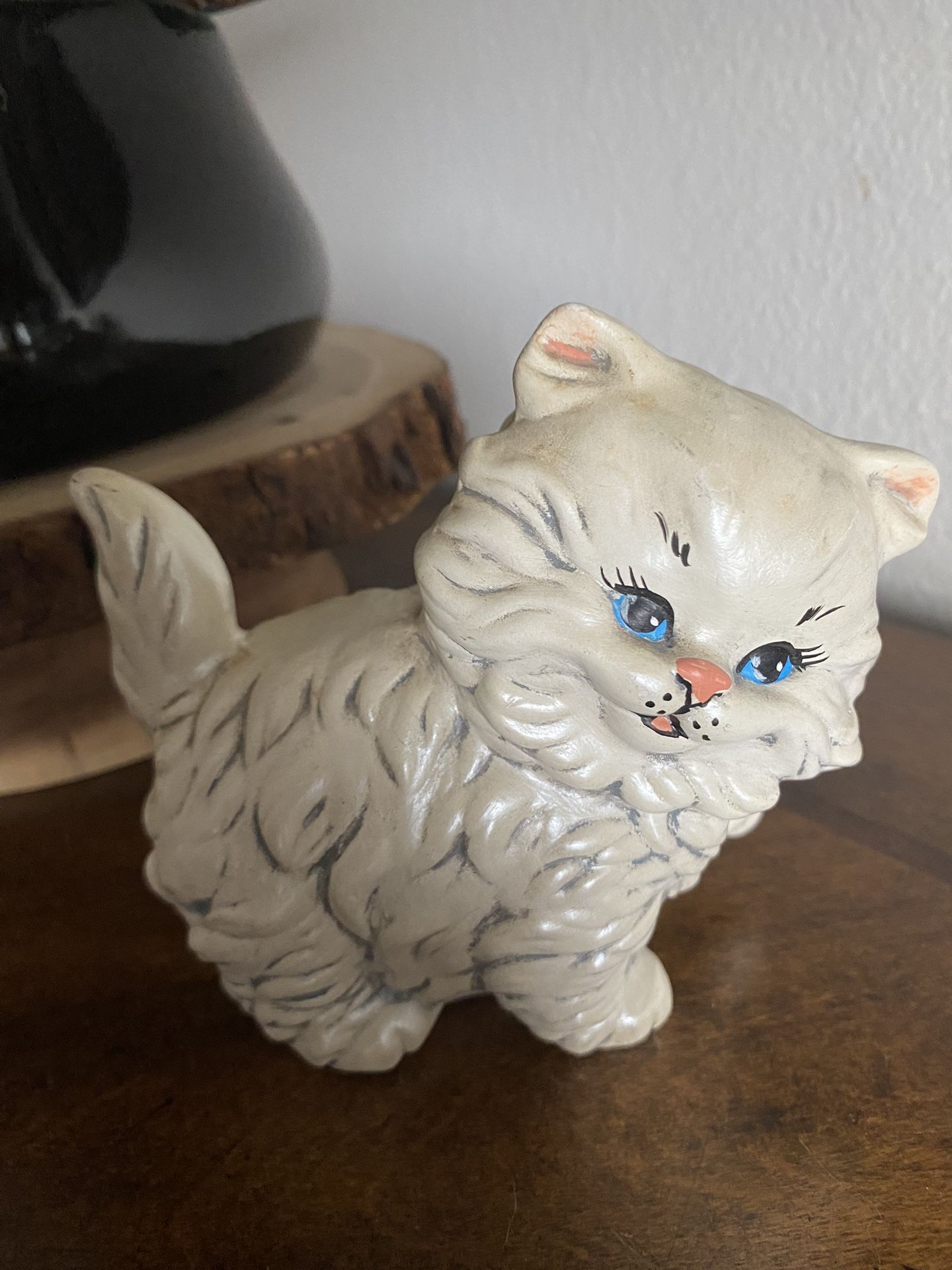 Cute Vintage Kitty Cat Figuerine