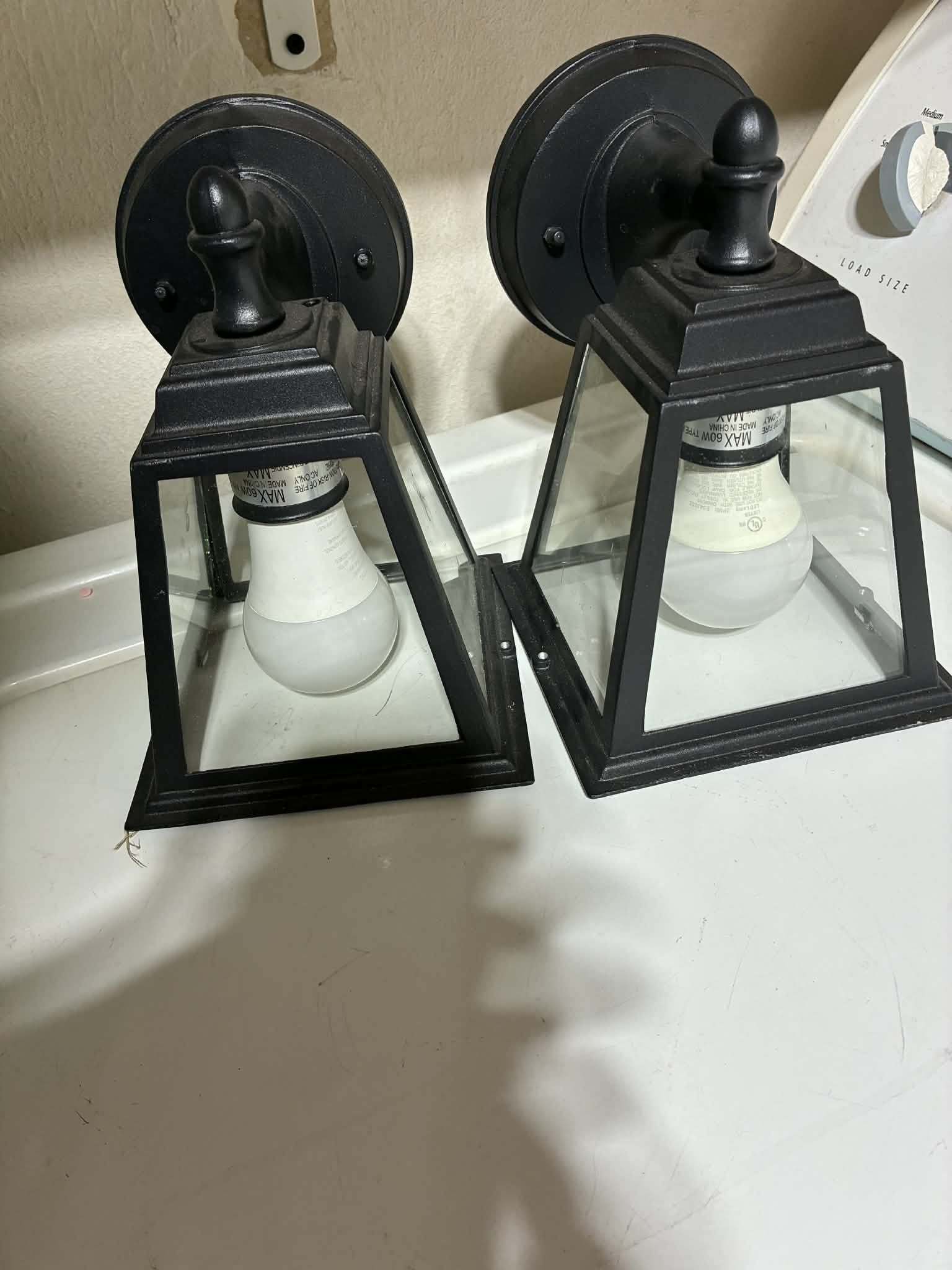 Light Fixtures