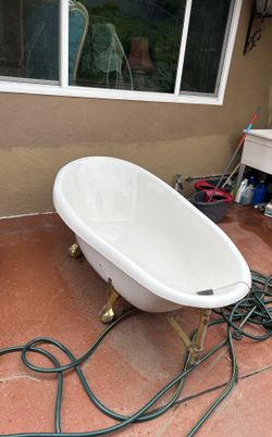 Cast Iron Bath Make By Kohler.