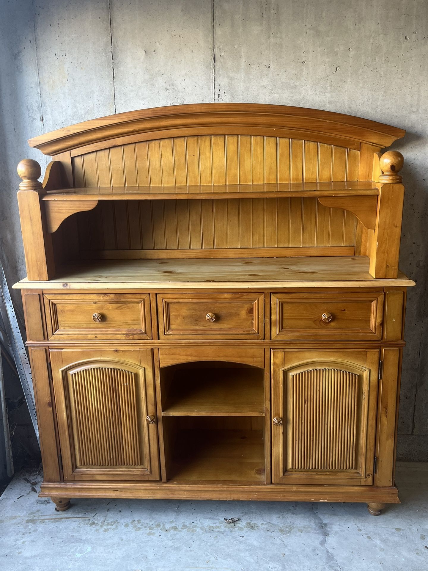 Sideboard