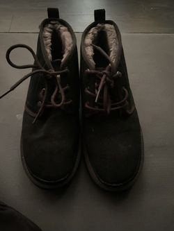 Black UGGS Size 10 Men’s
