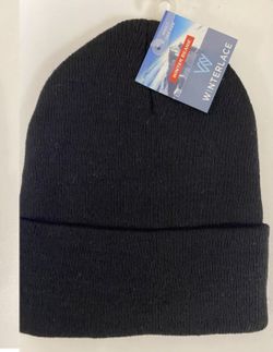 New Adult Winterlace Brand black knit cap.