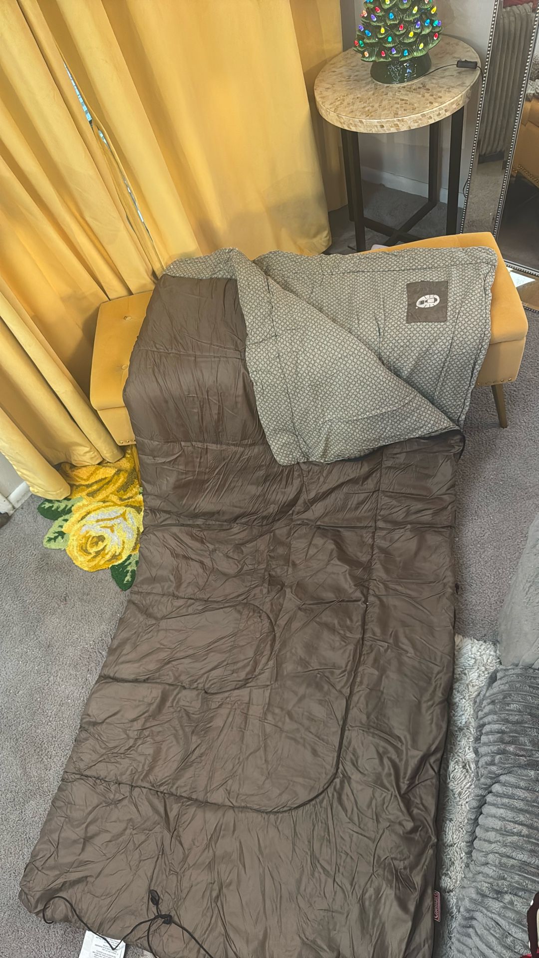 Coleman big & Tall Sleeping Bag Excellent Used Condition