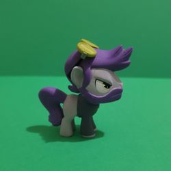 Funko Mystery Minis My Little Pony FIM Power Ponies Henchpony Toy Figure.
