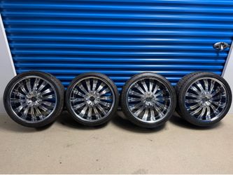 20"Massive Chrome Rims with Good tires Ride smooth 5x114.3 and 5x120