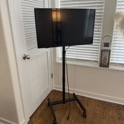 32" Insignia Smart Tv. 