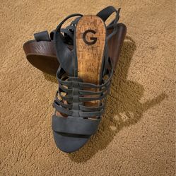 Guess Woman’s Shoes Size 10