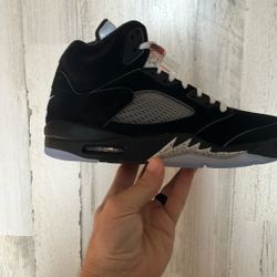 Air Jordan 5 Black Metallic Retro Size 11 