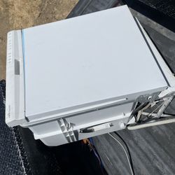 Free Dishwasher For Parts Or Scrap (vista)