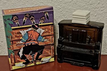 AVON MEN'S VINTAGE COLOGNE PIANO